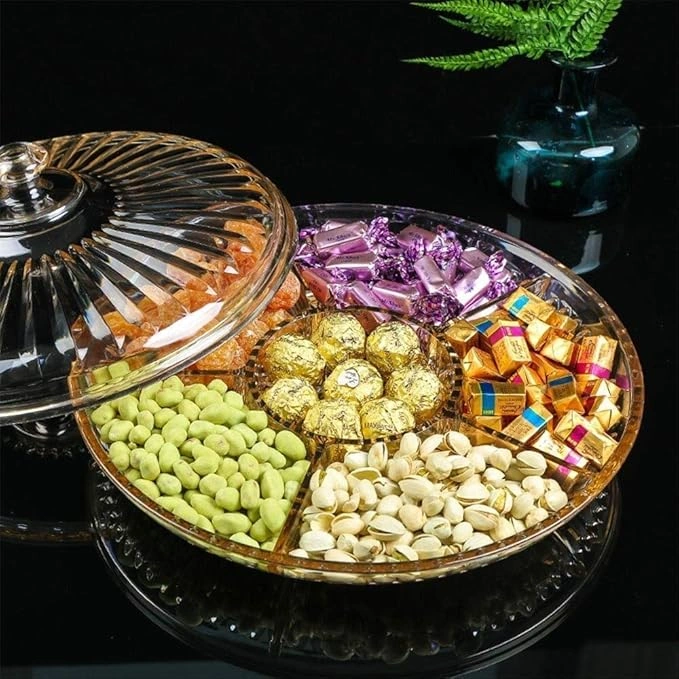 Dry Food Plate Compartment With Cover